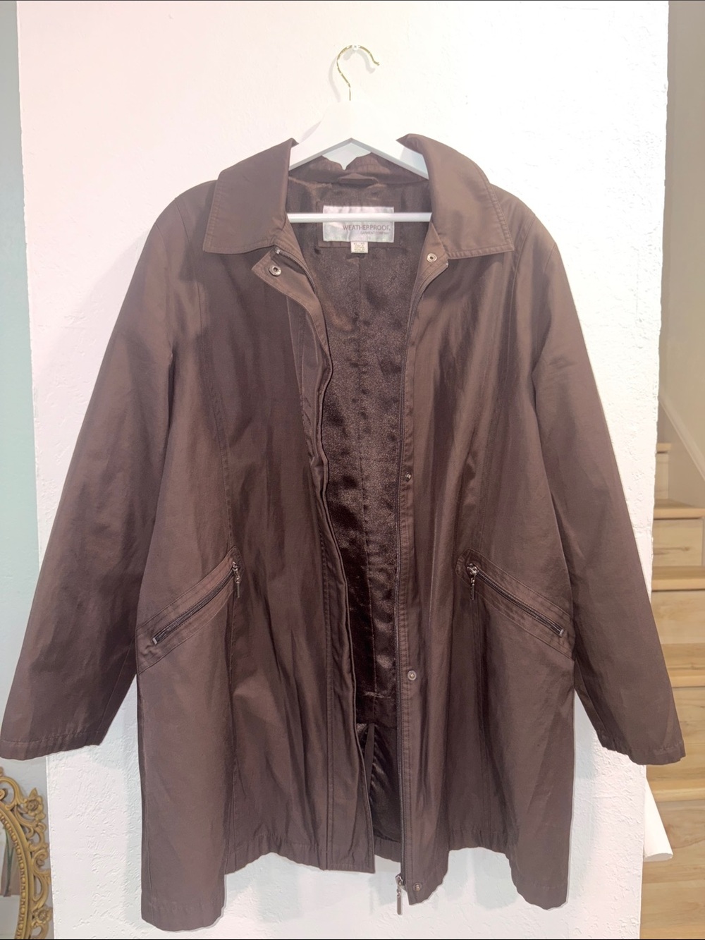 Contemporary Brown Outwear